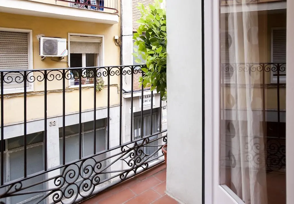 Rainbow Apartment Barcelona
